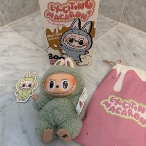 Exciting Macaron Labubu — Green Grape